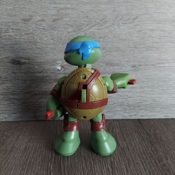 Viacom 2014 TMNT LEONARDO 6'' Interactive Figure Teenage Mutant Ninja Turtles - Picture 2 of 5
